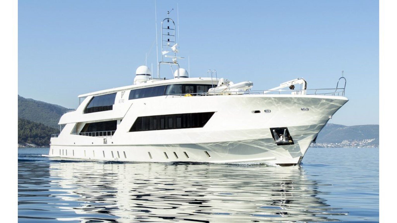 2012-lurssen-164-1-d644c4