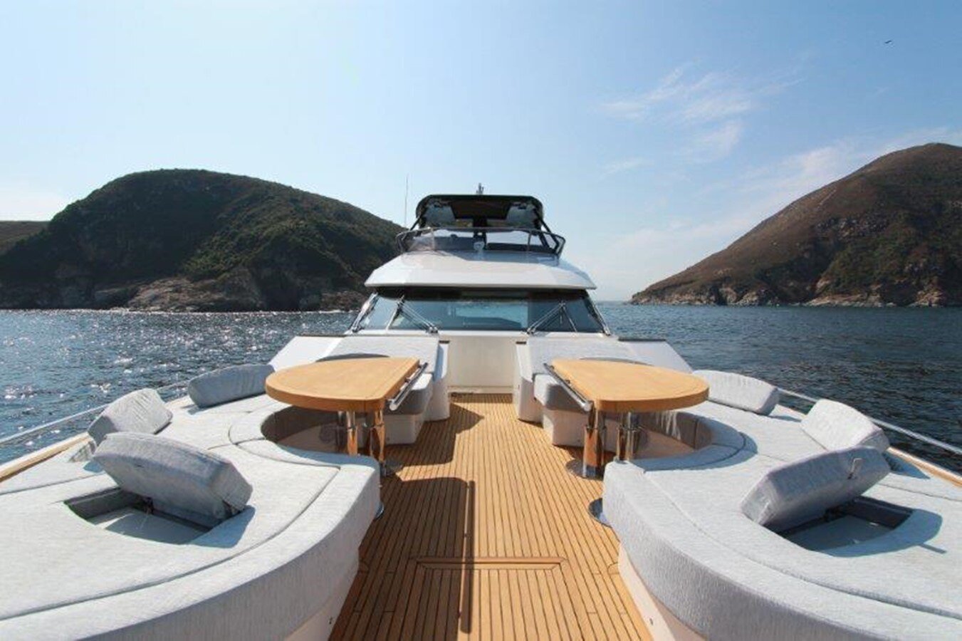 2012-monte-carlo-yachts-75-6-28bb18