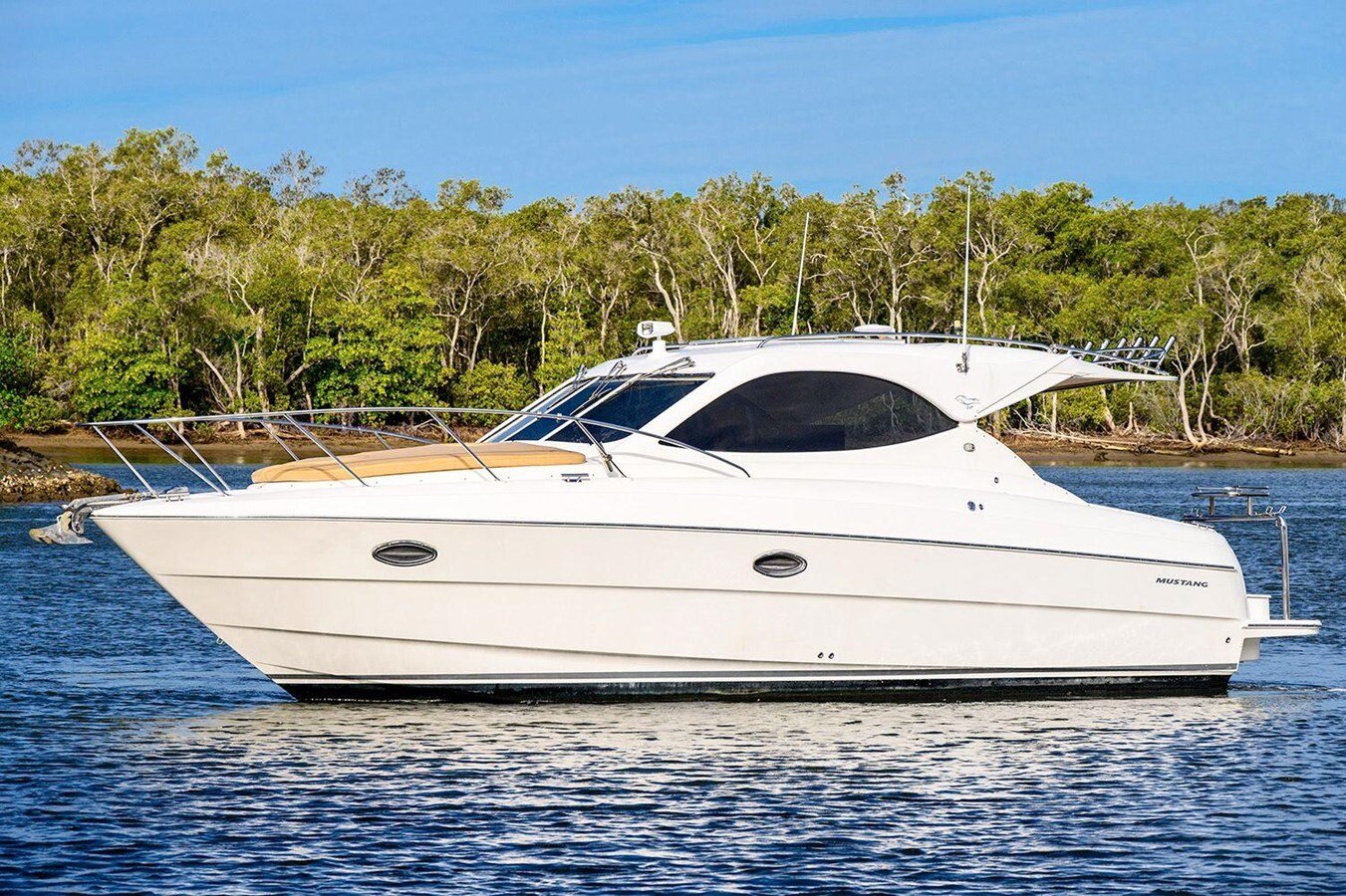 2012-mustang-32-8e7593