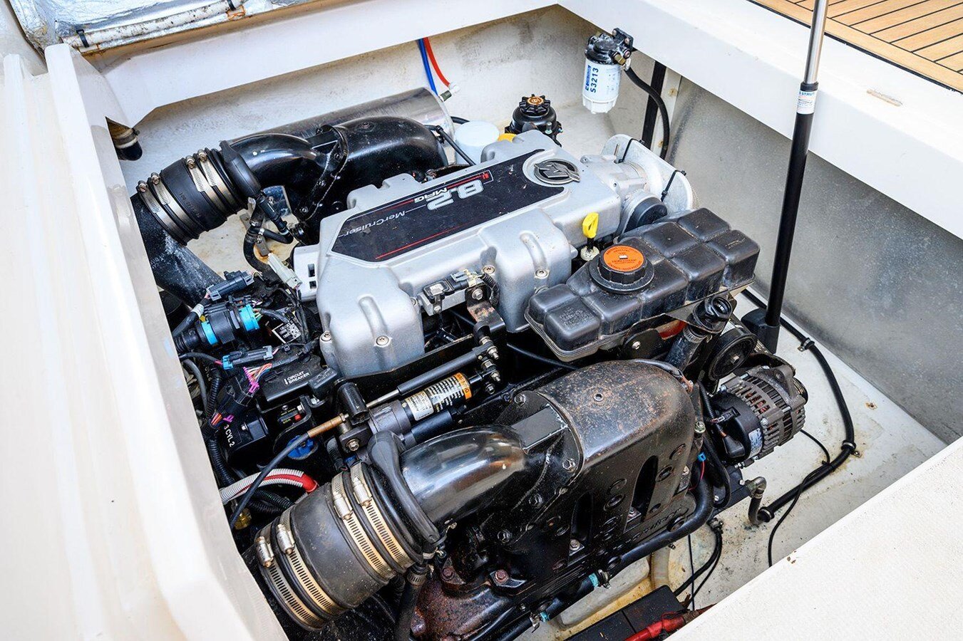 2012-mustang-32-8e7593