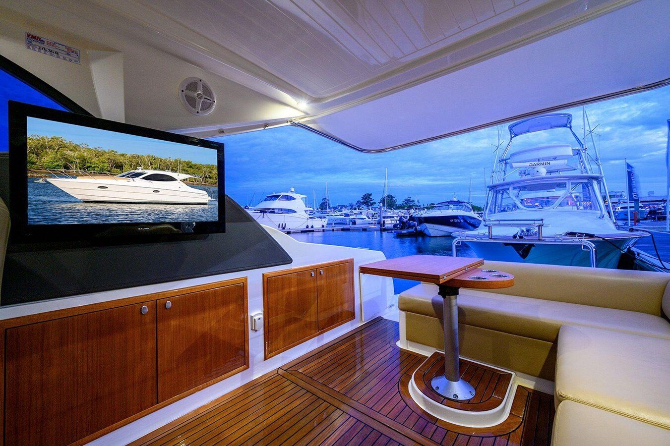 2012-mustang-32-8e7593