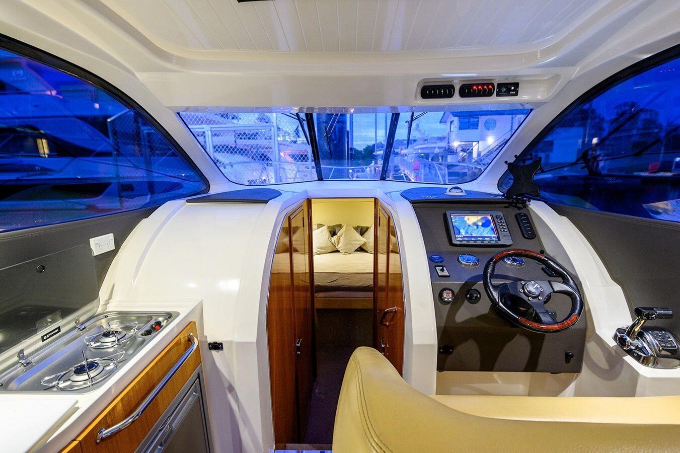 2012-mustang-32-8e7593