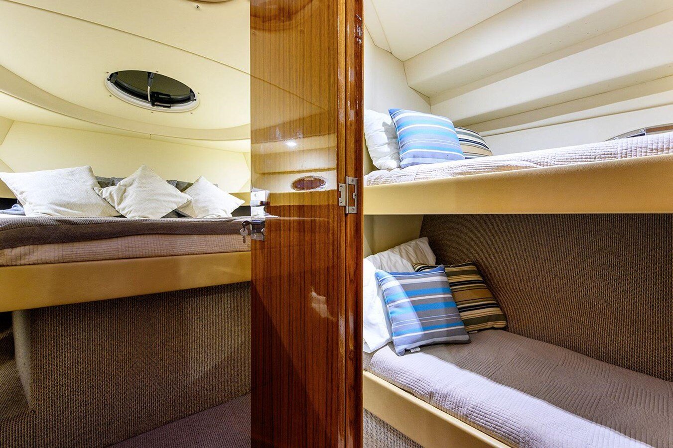 2012-mustang-32-8e7593