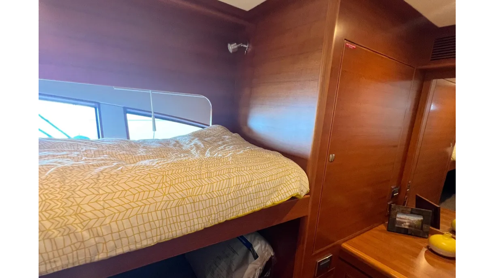 2012-nordhavn-60-87f8fc