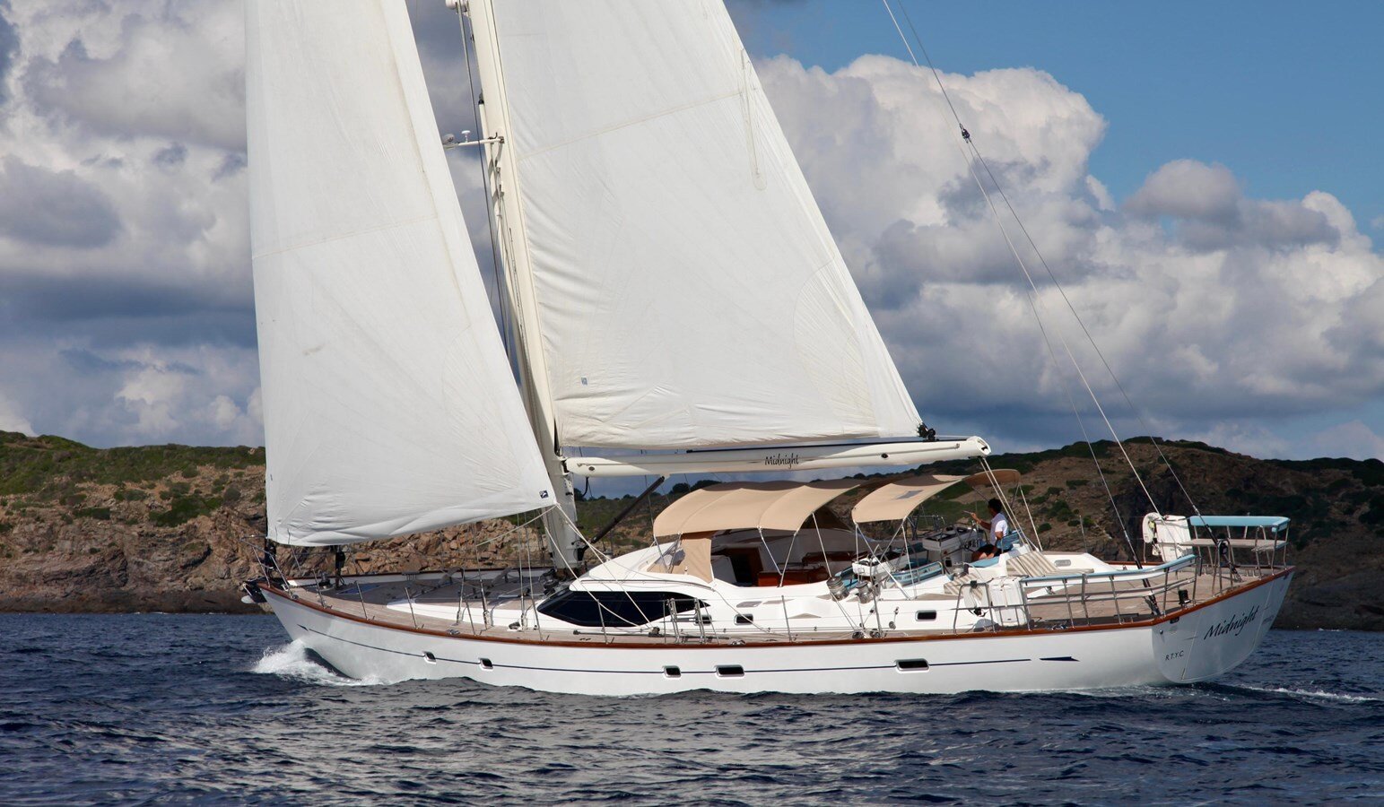 2012 OYSTER YACHTS 81' 6