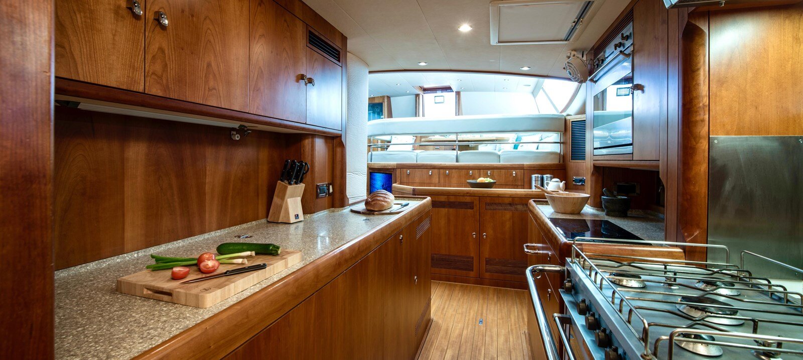 2012 OYSTER YACHTS 81' 6