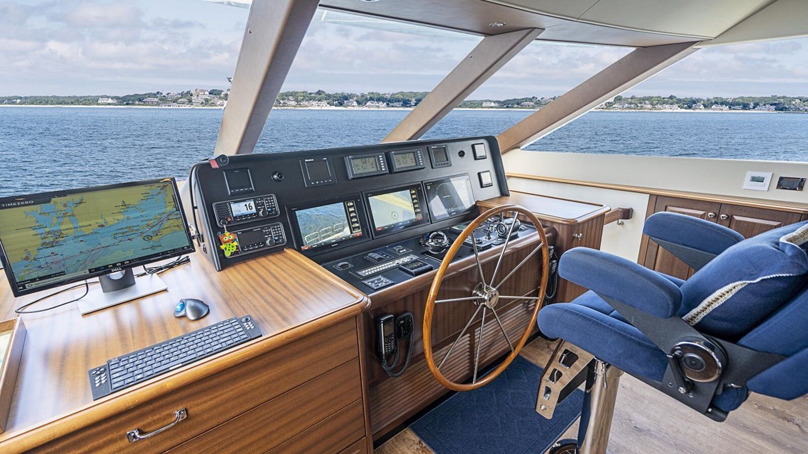 2012 PACIFIC MARINER 85'