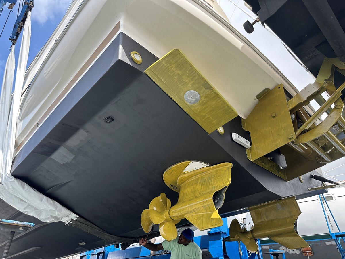 2012-prestige-49-1-0612cb