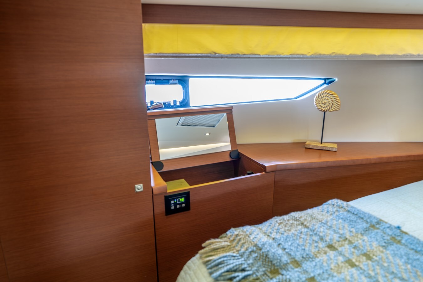 2012-prestige-50-2f08d5