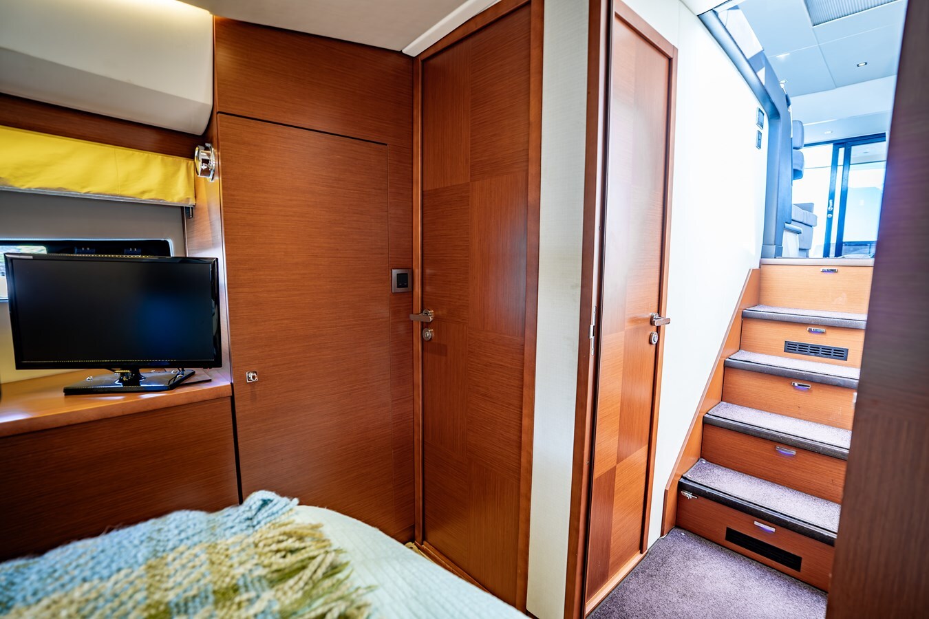 2012-prestige-50-2f08d5