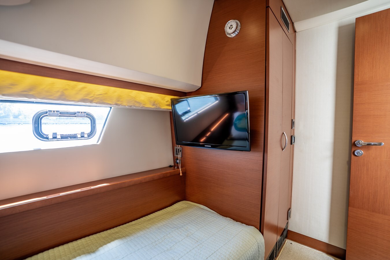 2012-prestige-50-2f08d5