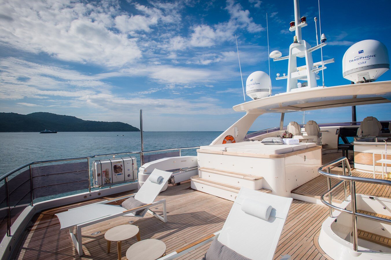 2012-princess-yachts-105-6fd816