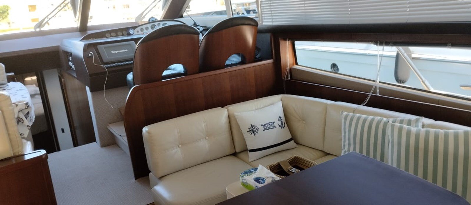 2012-princess-yachts-54-5-0a91b9