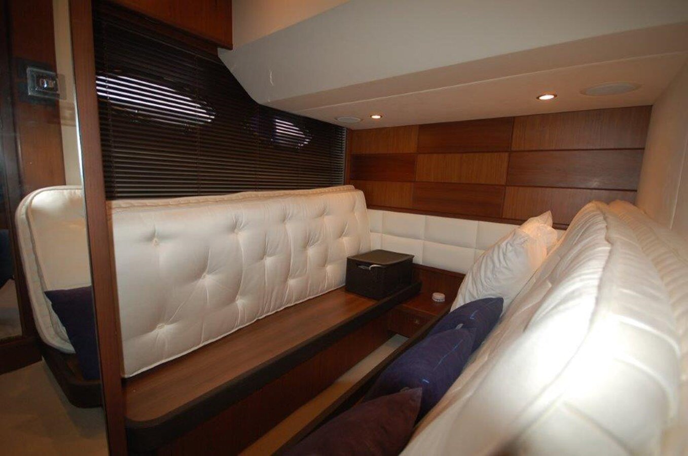 2012-princess-yachts-61-1-d1f280