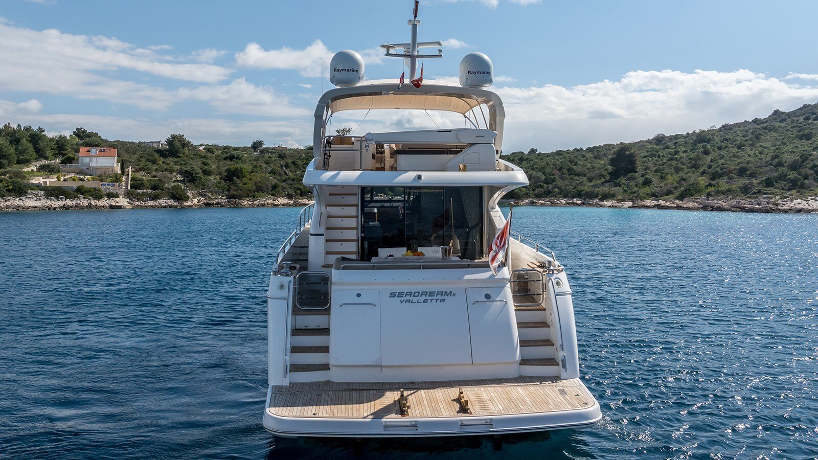 2012-princess-yachts-74-1-dd81fc