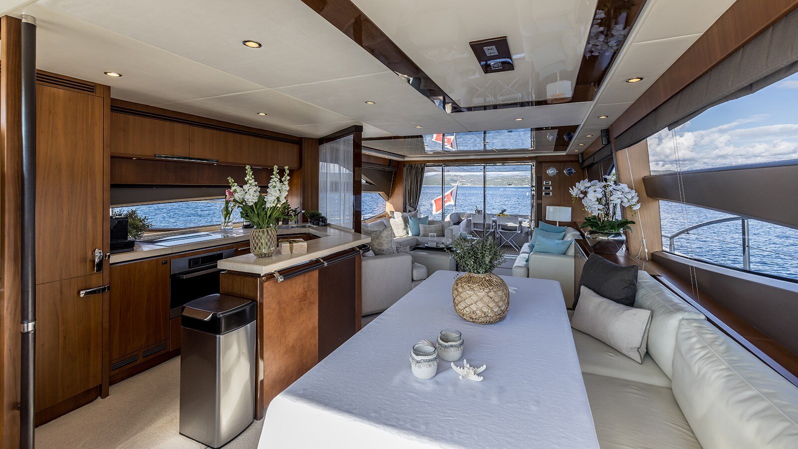 2012-princess-yachts-74-1-dd81fc