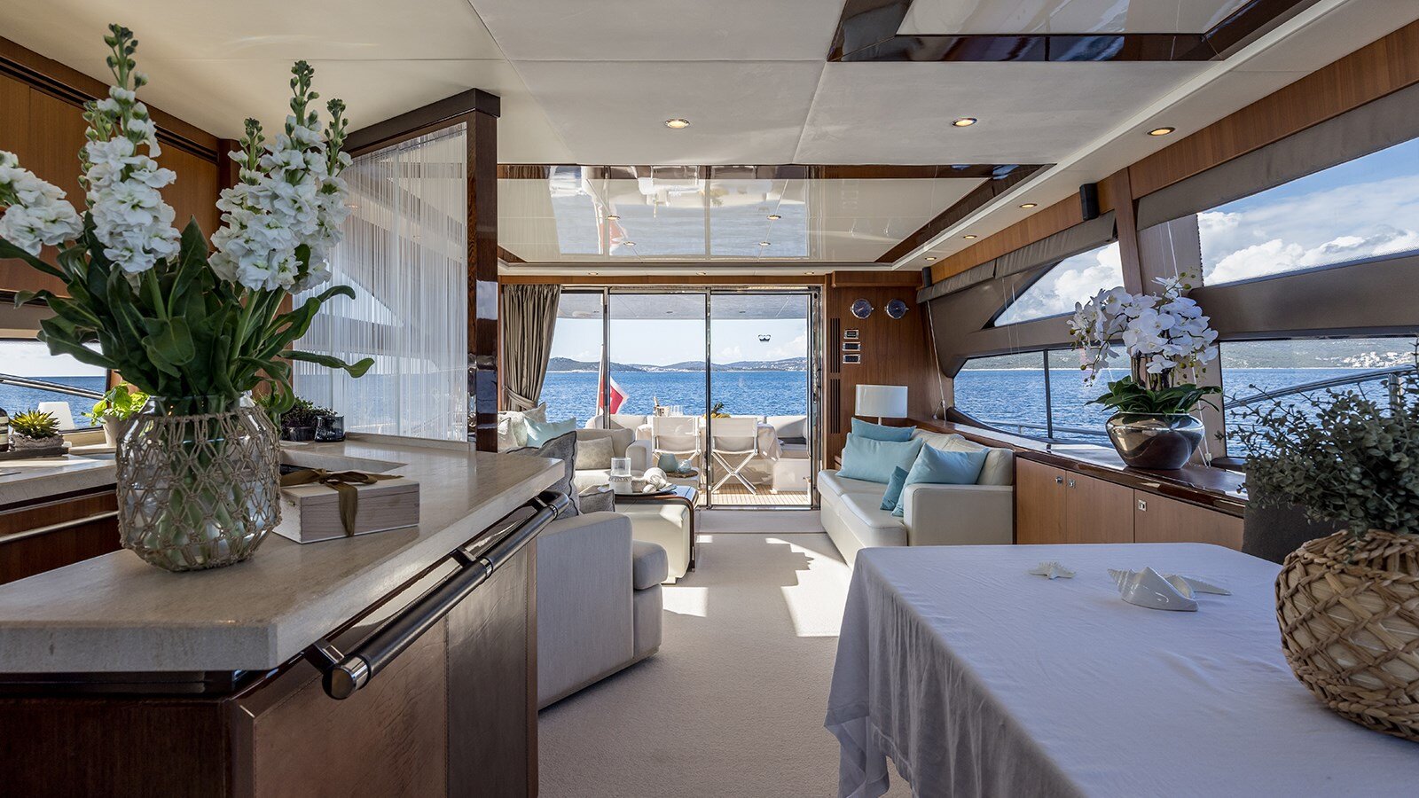 2012-princess-yachts-74-1-dd81fc