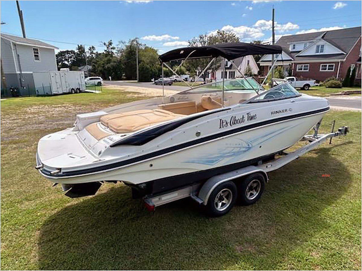 2012-rinker-24-1-cc3a39