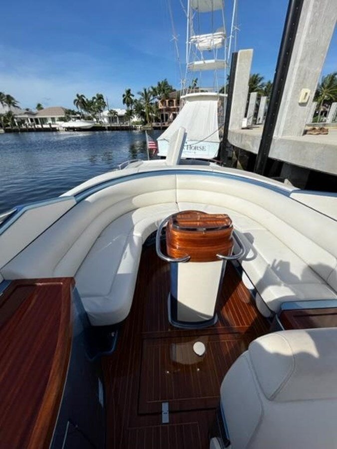 2012-riva-33-8f1bd7