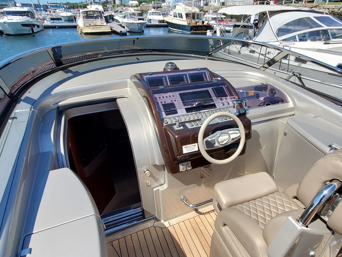 2012-riva-44-0a5e5b