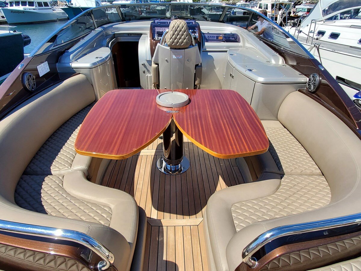 2012-riva-44-0a5e5b