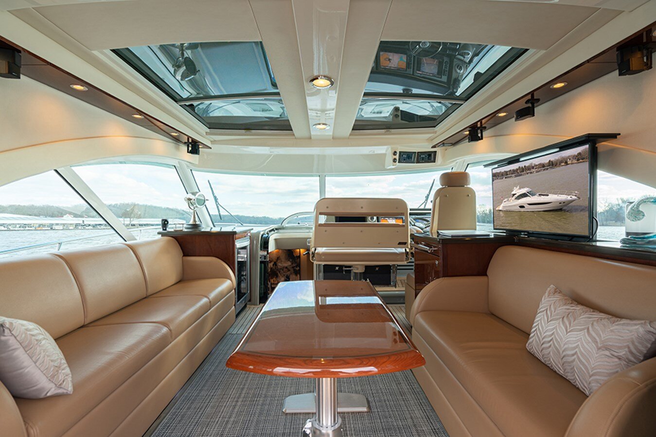 2012-sea-ray-61-6-82b275