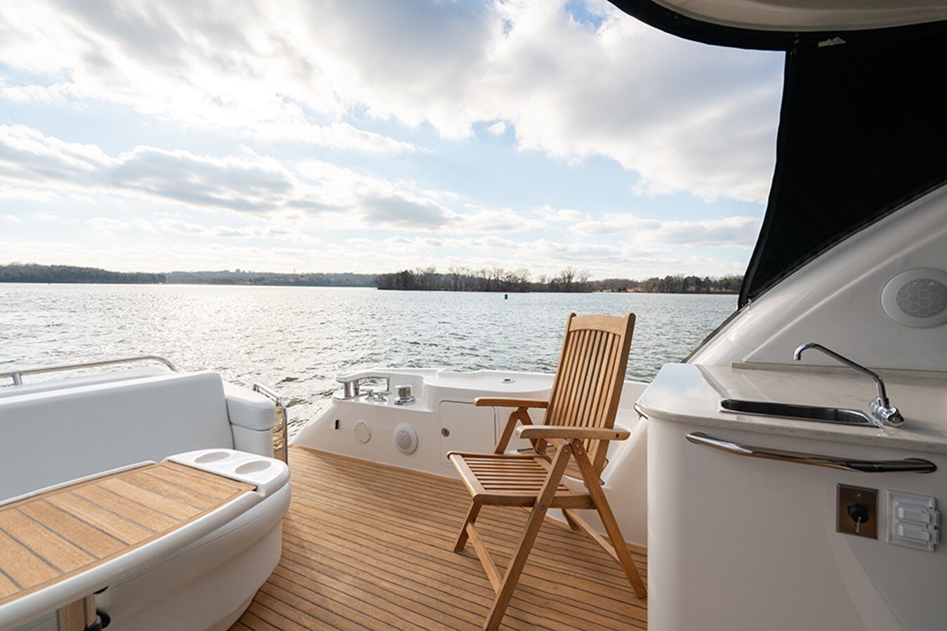 2012-sea-ray-61-6-82b275