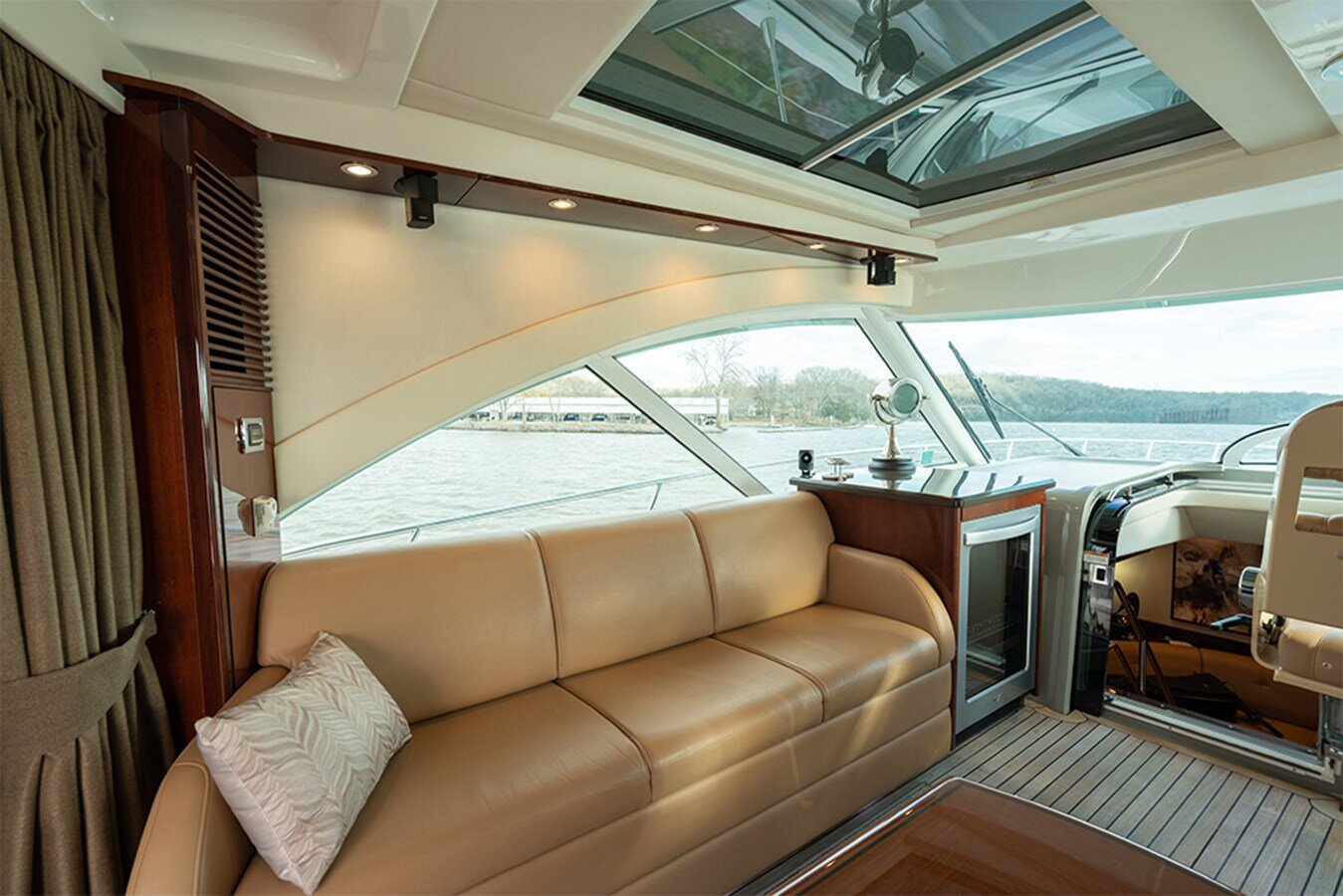 2012-sea-ray-61-6-82b275