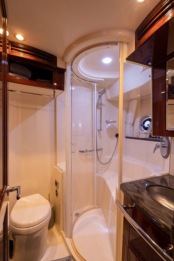 2012-sea-ray-61-6-82b275