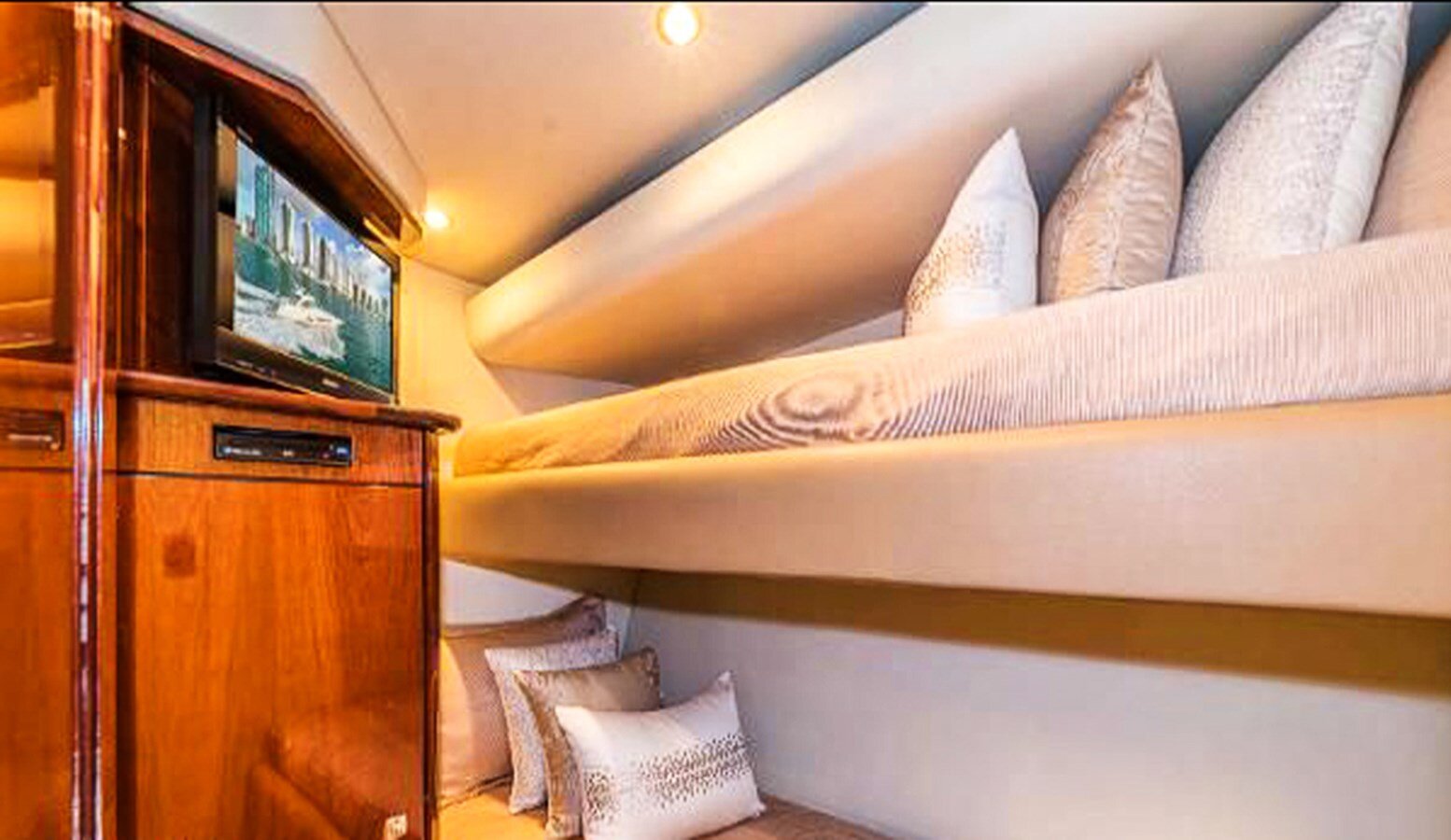 2012-sea-ray-61-6-82b275