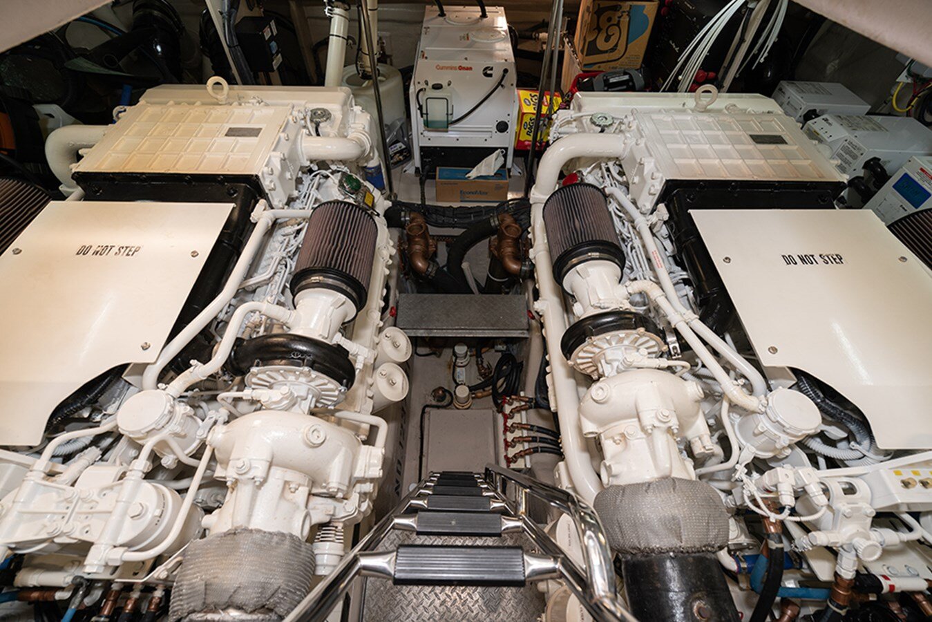 2012-sea-ray-61-6-82b275