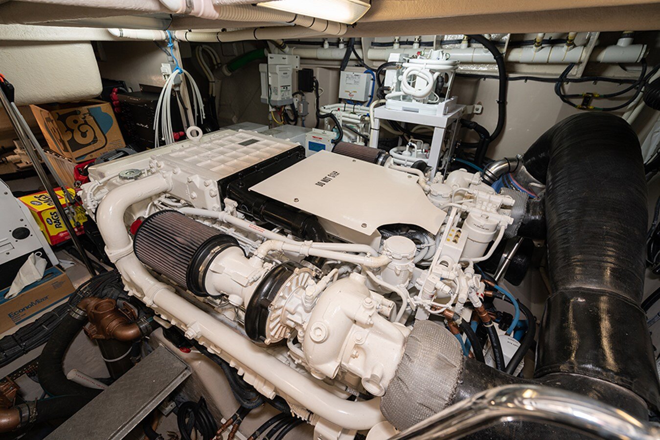 2012-sea-ray-61-6-82b275