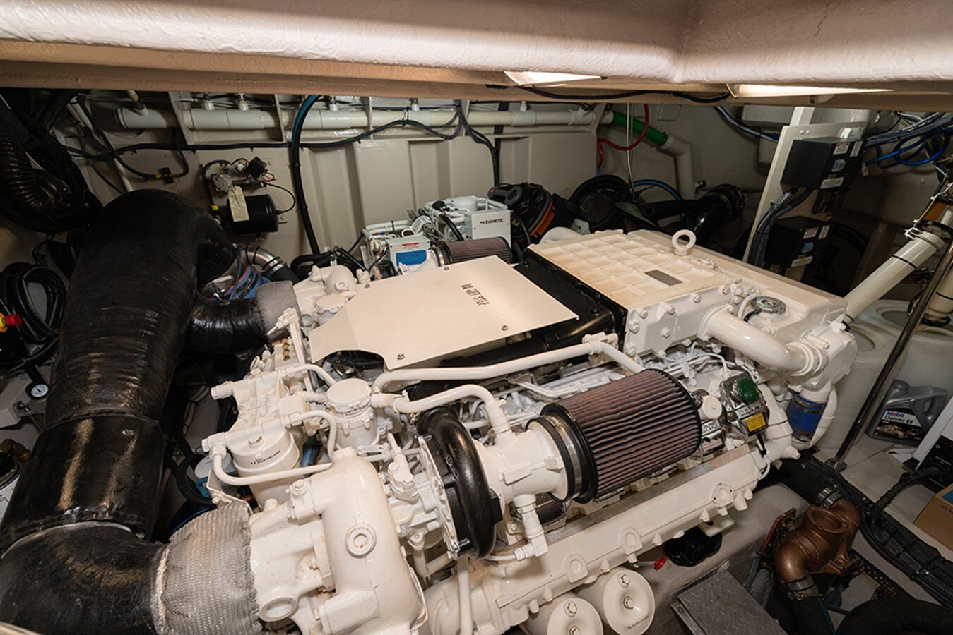 2012-sea-ray-61-6-82b275