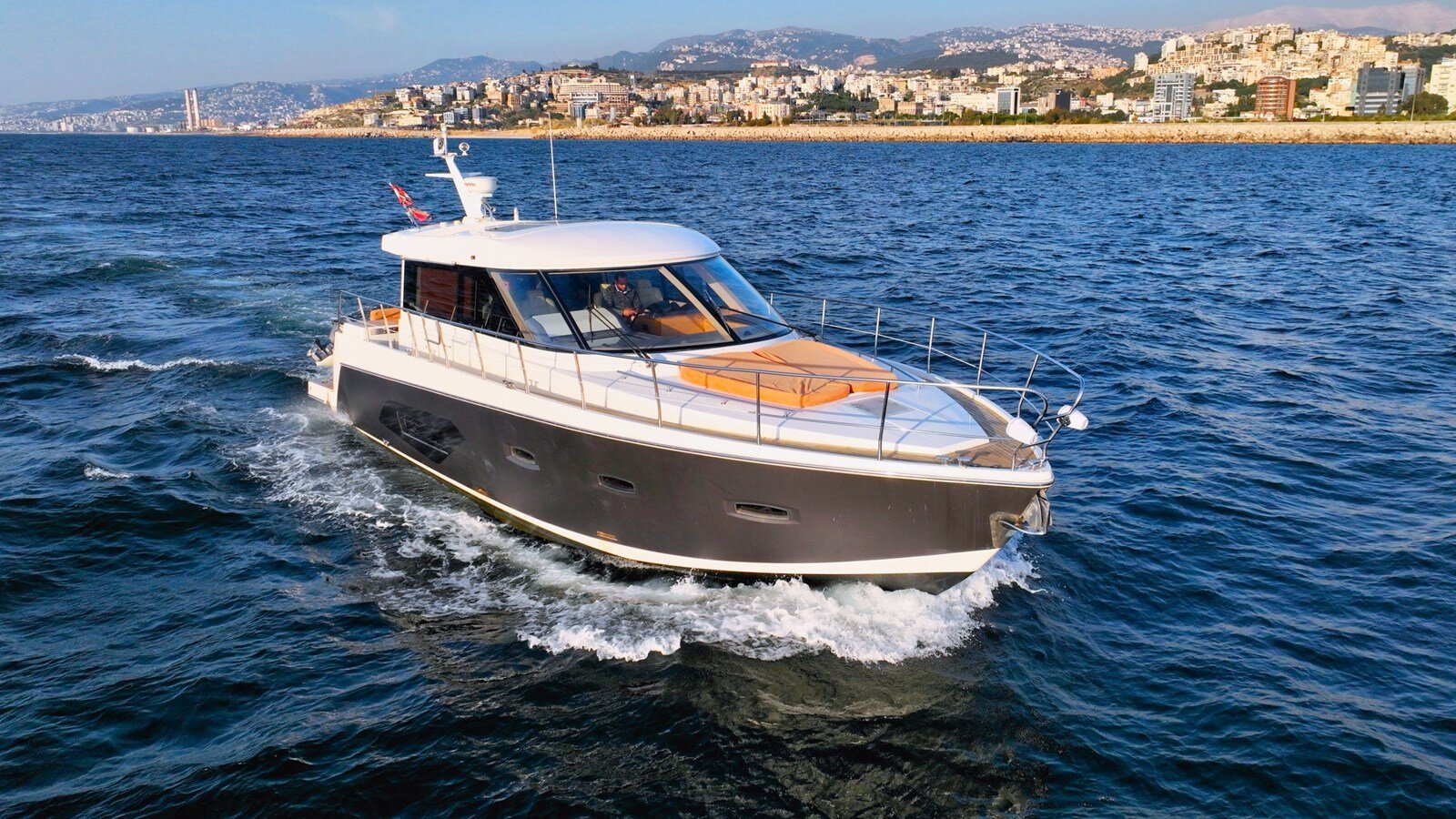 2012-sealine-45-7-4dd645