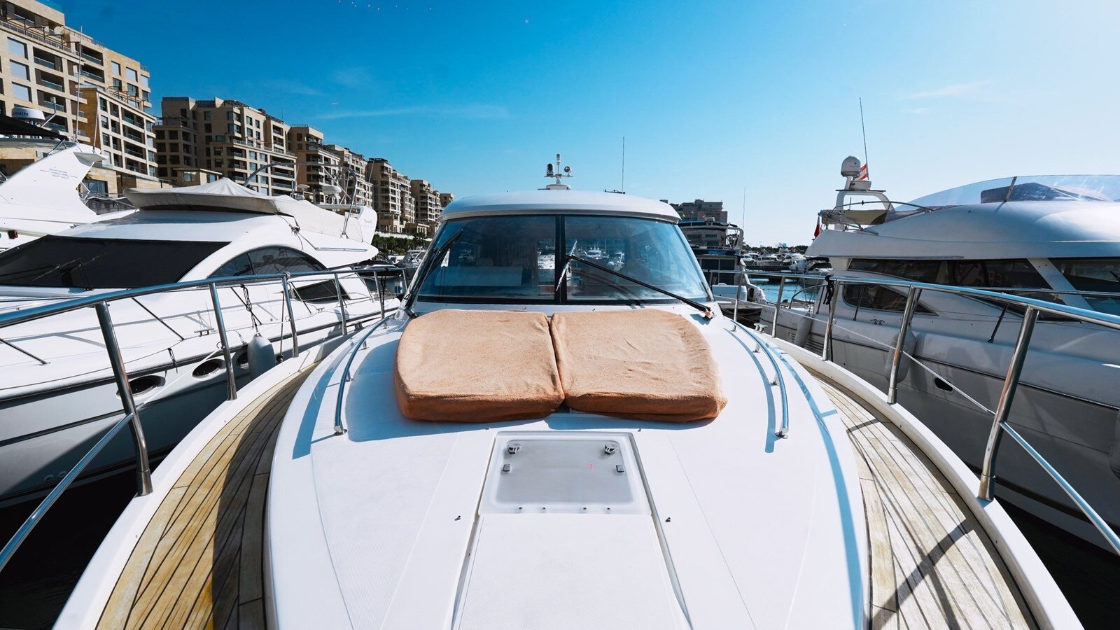 2012-sealine-45-7-4dd645