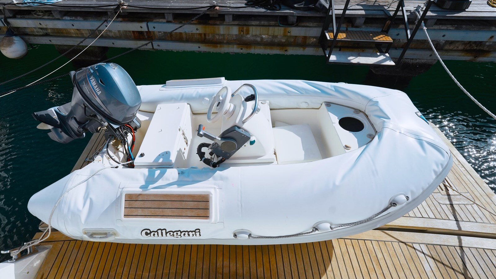 2012-sealine-45-7-4dd645