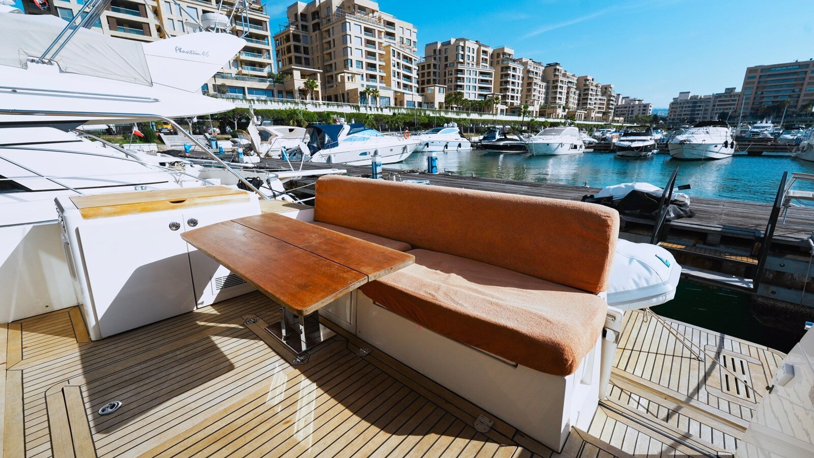 2012-sealine-45-7-4dd645