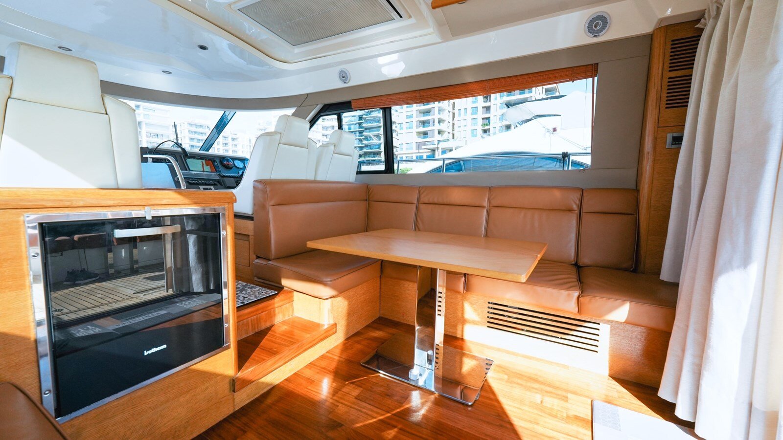 2012-sealine-45-7-4dd645