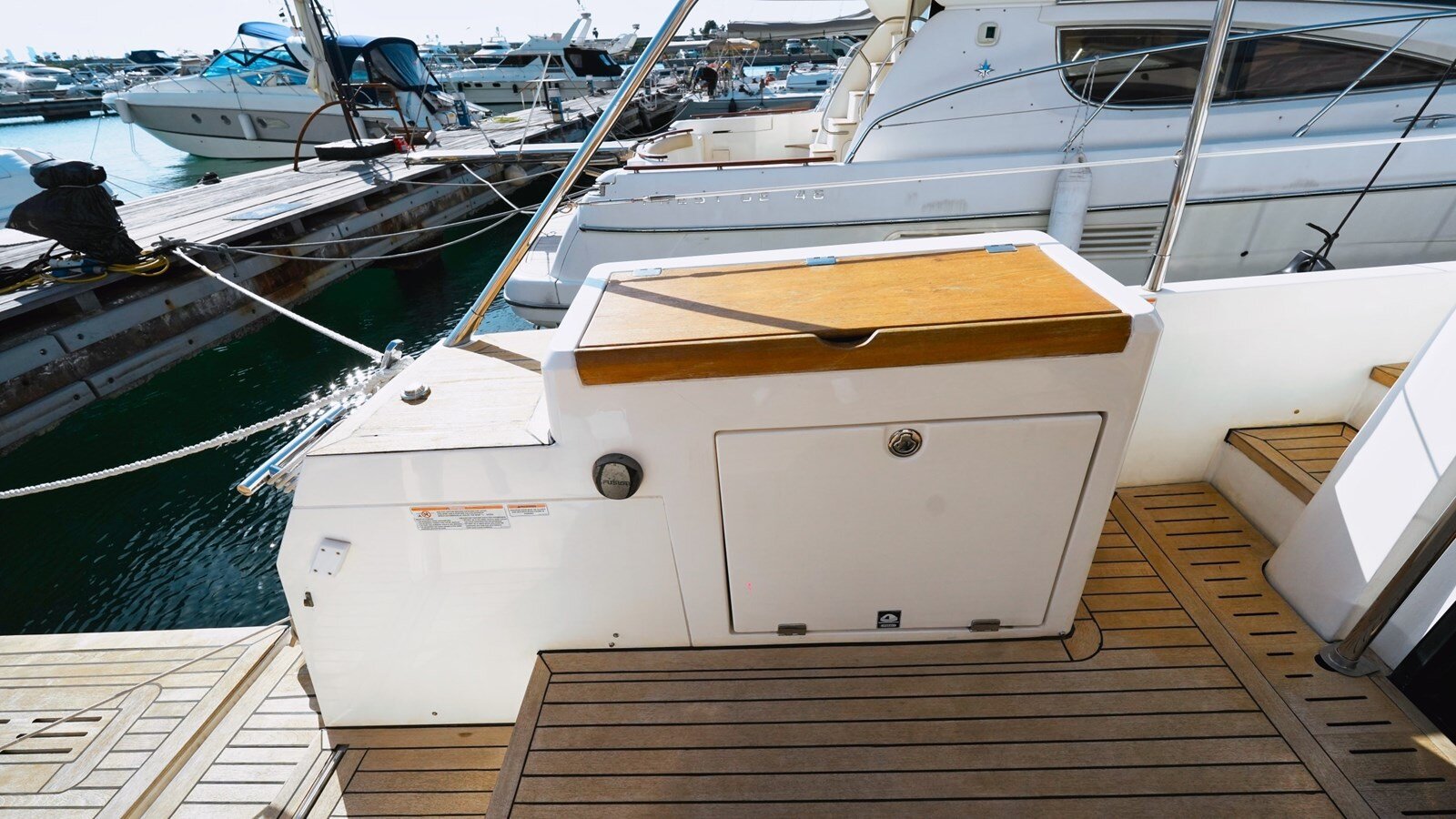 2012-sealine-45-7-4dd645