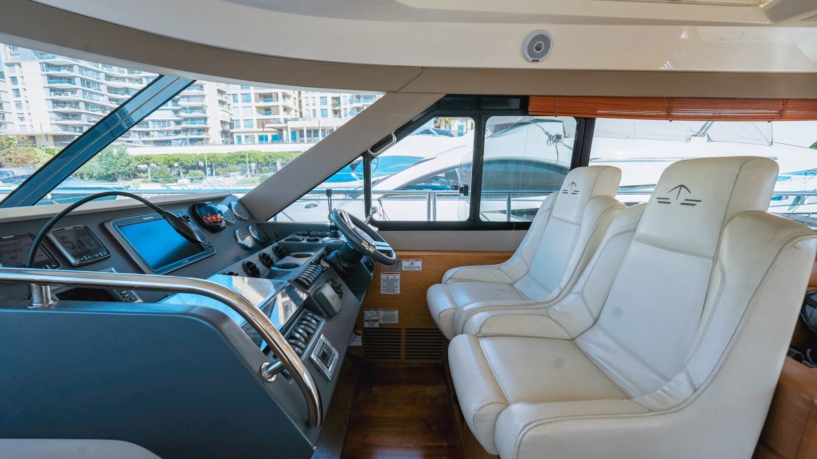2012-sealine-45-7-4dd645