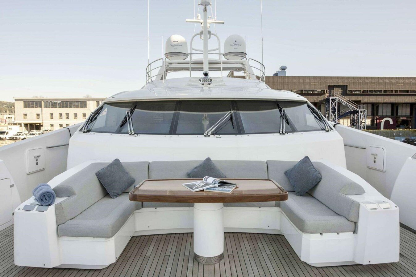 2012-sunseeker-131-67a21a