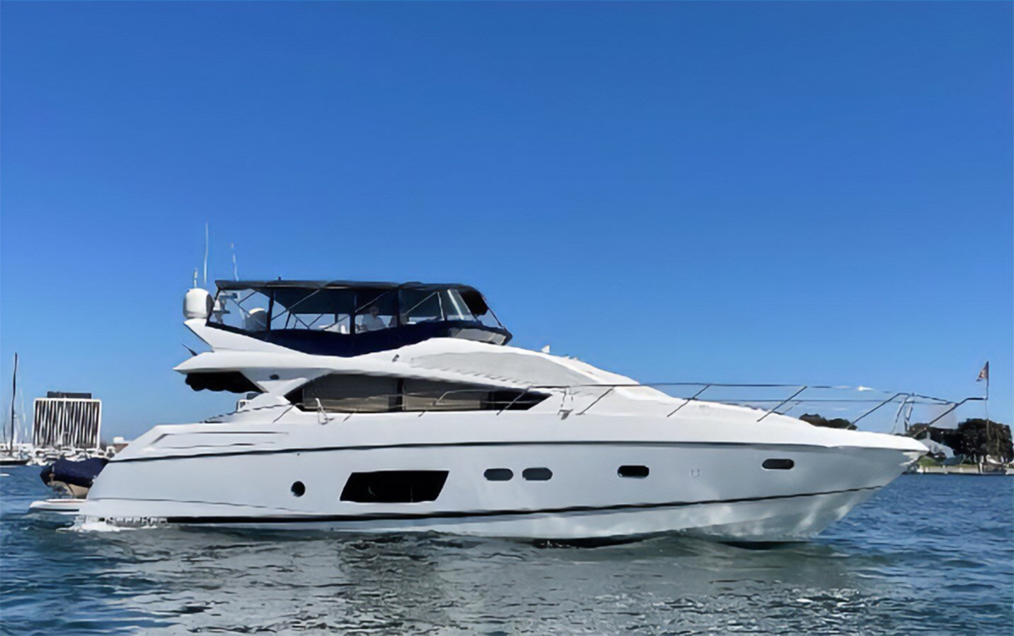 2012-sunseeker-69-1-1480a1