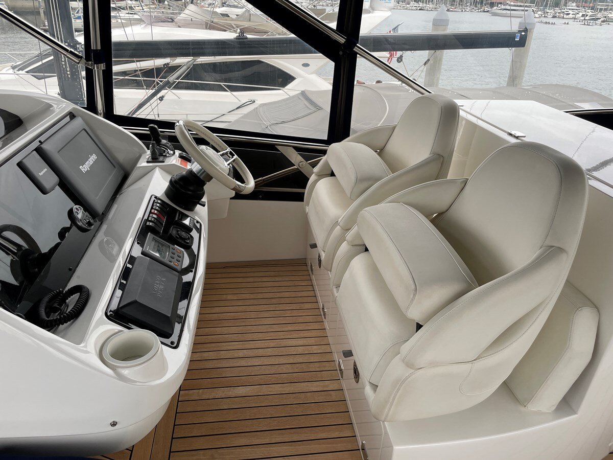 2012-sunseeker-69-1-1480a1