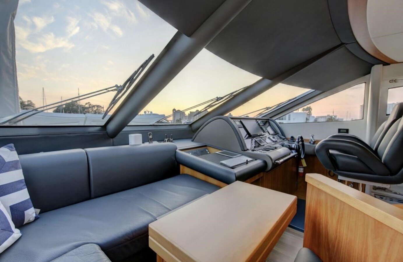 2012-sunseeker-74-d72eec