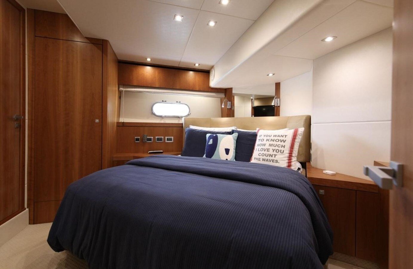 2012-sunseeker-74-d72eec