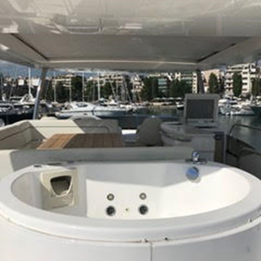 2012-sunseeker-80-d4221f