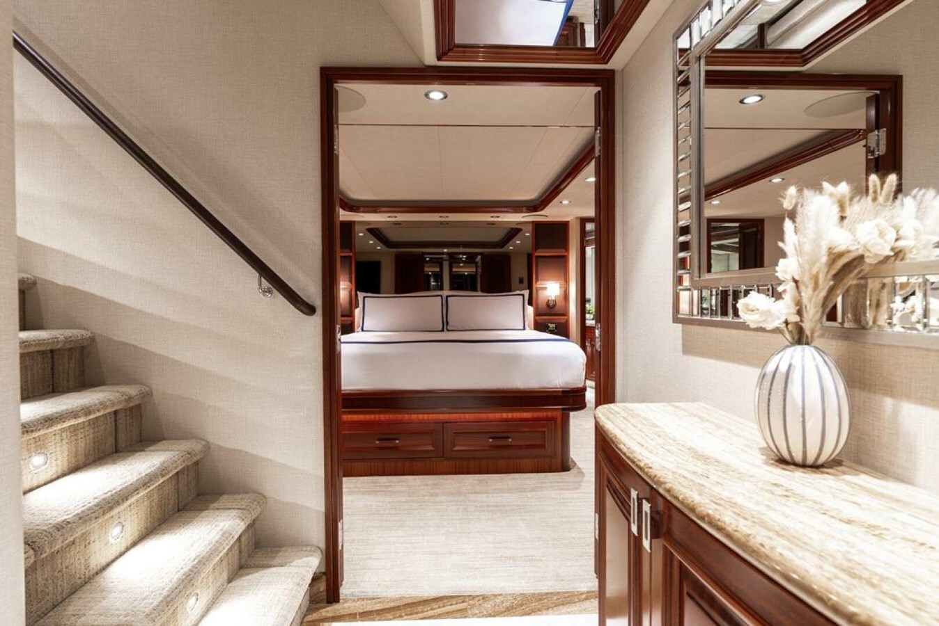 2012-westport-112-1-b8e6dc