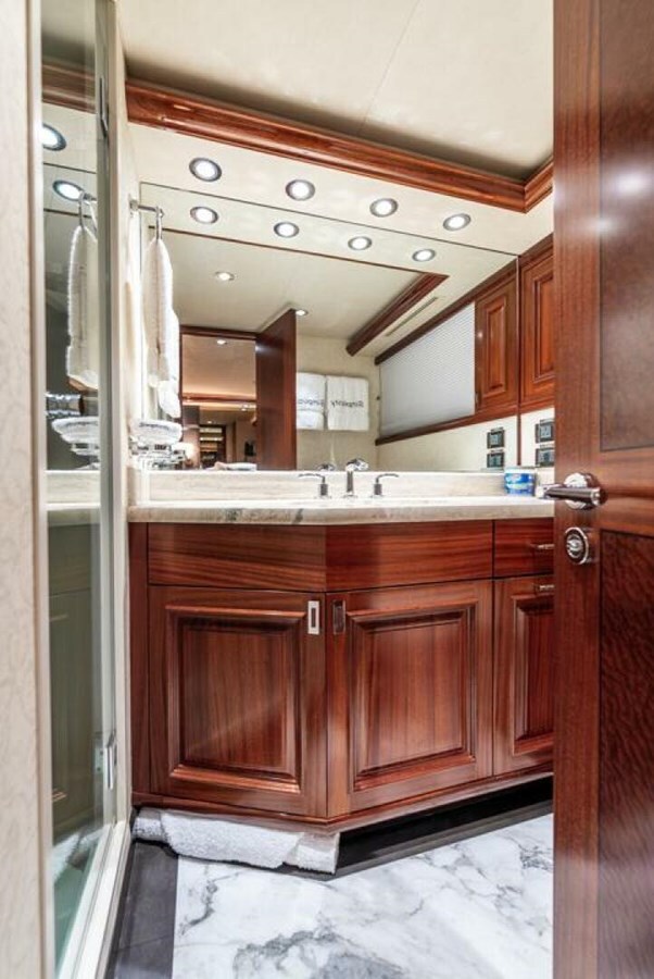 2012-westport-112-1-b8e6dc