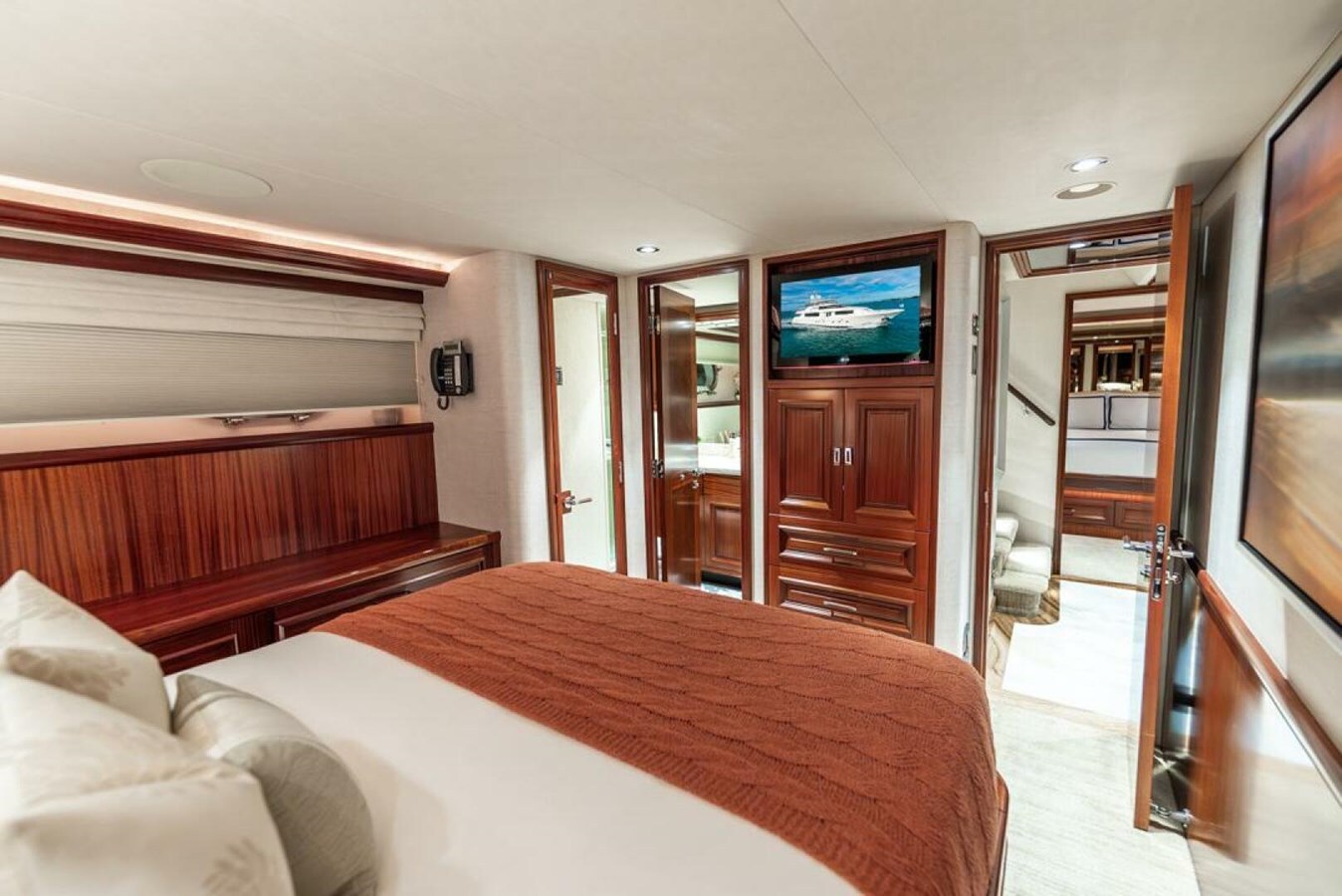 2012-westport-112-1-b8e6dc