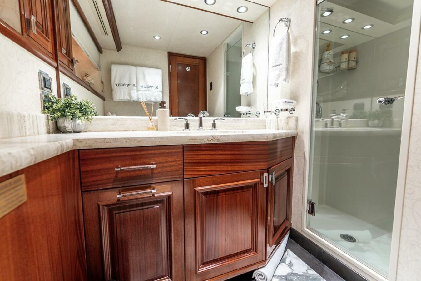 2012-westport-112-1-b8e6dc